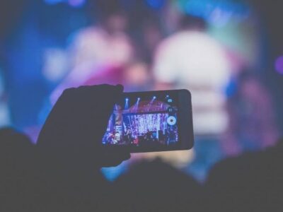 filming a concert on iphone